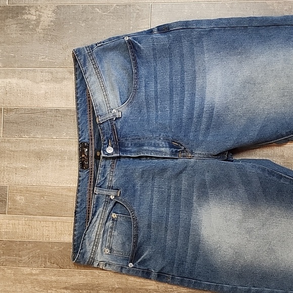 Nickel and iron brand jeans - Picture 2 of 6